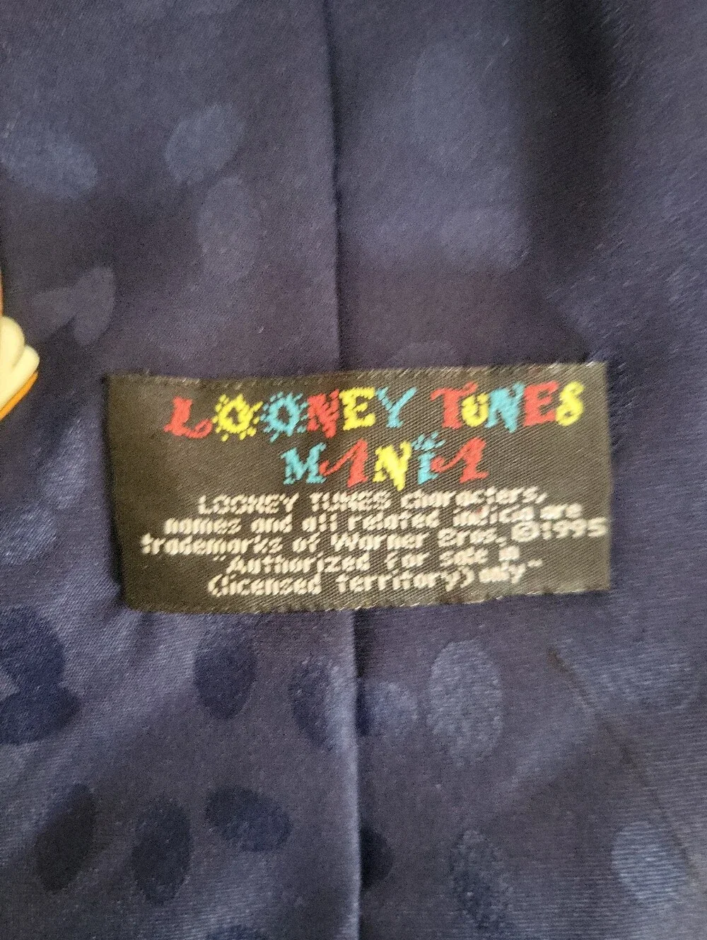 Vintage 1995 Looney Tunes Mania Bugs Bunny & Taz Fishing Adventure Neck Tie